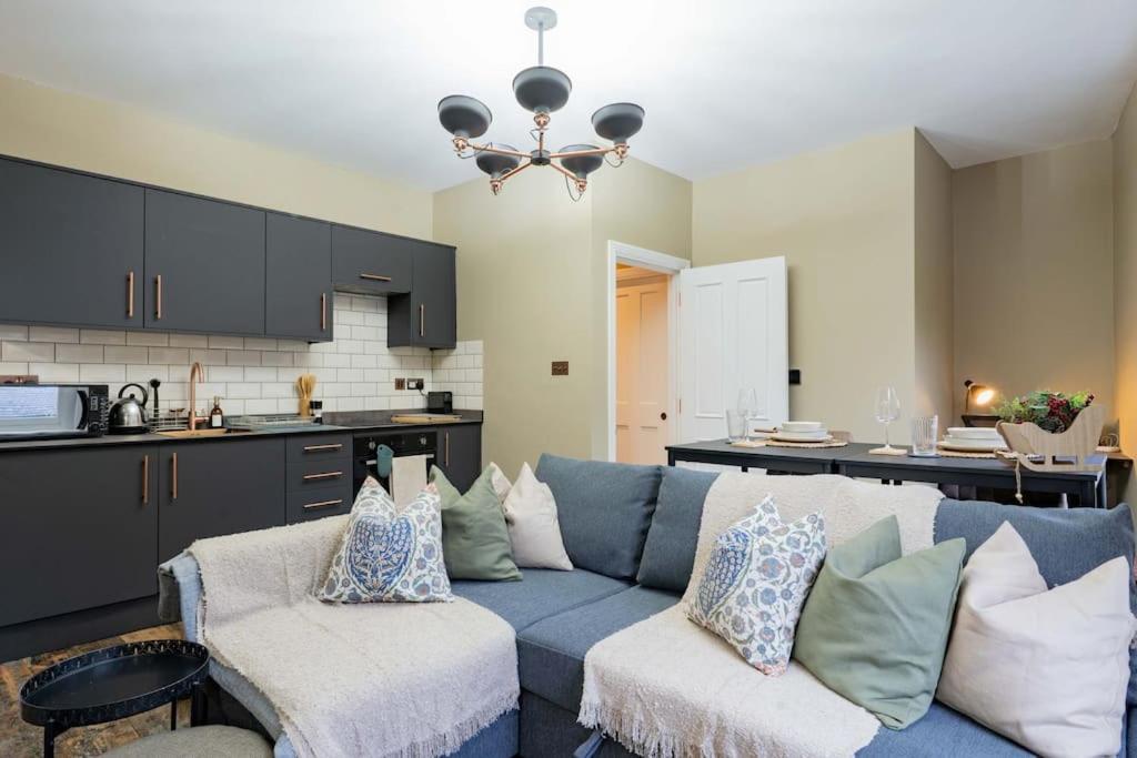 Stunning Boutique Flat In Central Location - Beatrice 巴斯 外观 照片